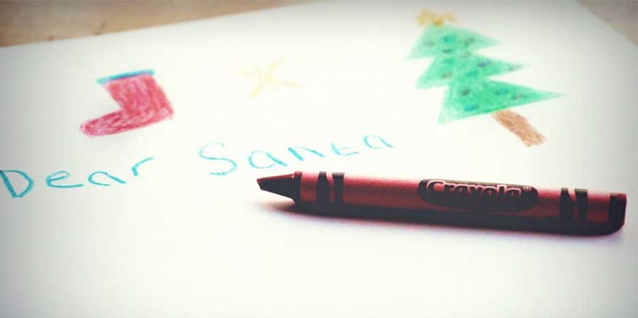 A Sedegliano, in Friuli-Venezia Giulia, un bambino affida a Babbo Natale l’unico desiderio possibile: riabbracciare Pucci, la sua cagnolina rubata durante una violenta rapina.